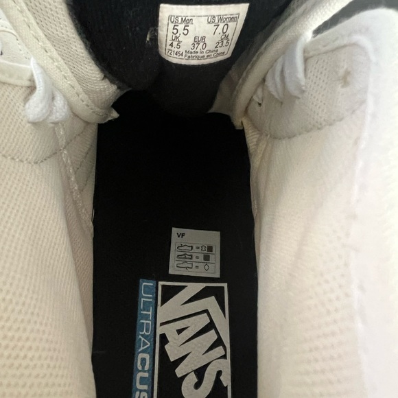 Vans SK8- HI waffle cup shoes.  Womens 7 or Men’s 5.5 - Picture 4 of 5